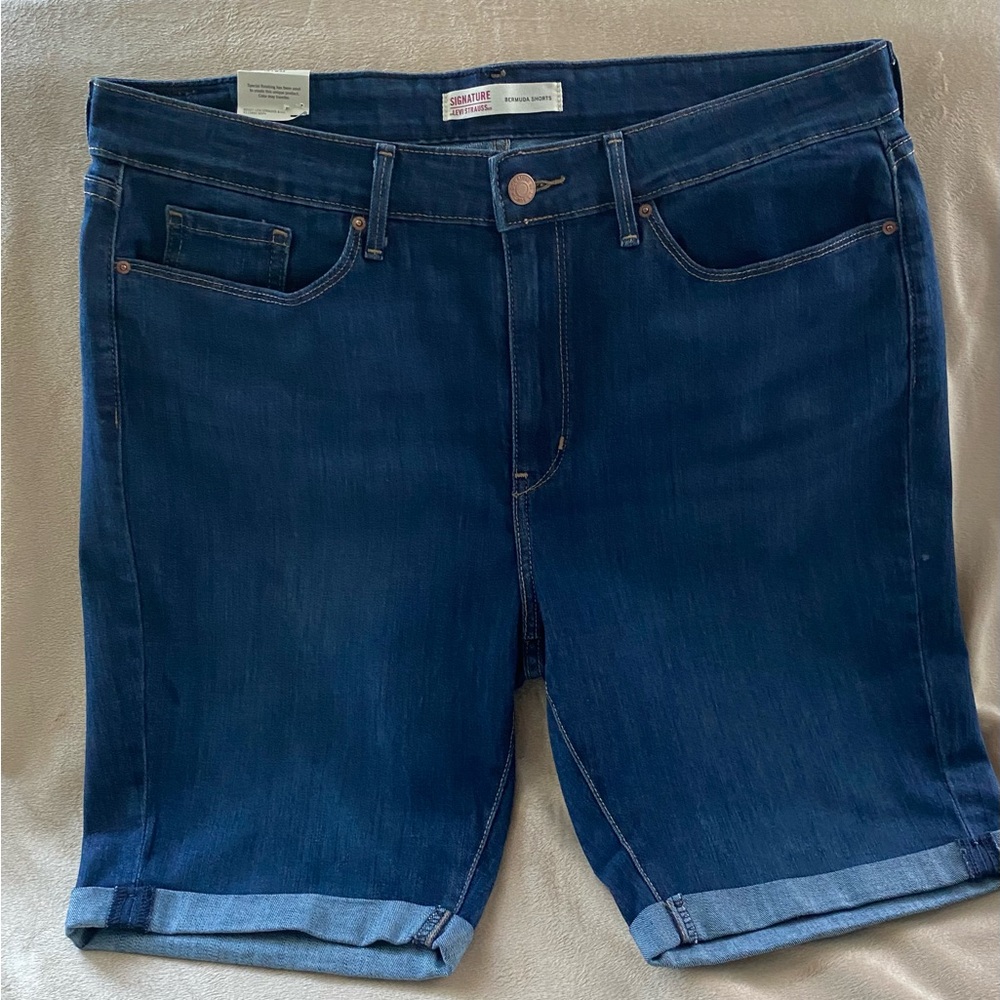 Signature by Levi Strauss Light Blue Bermuda Shorts. New